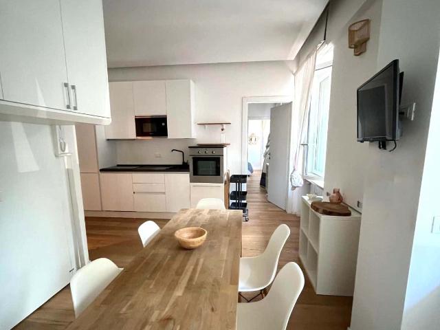 Appartamento in Via Contardo Ferrini, Milano