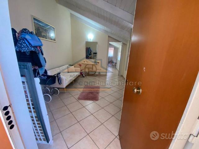 Appartamento in Via D. Resistenza con p.auto