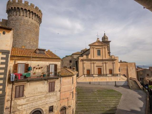 Appartamento in Via della Collegiata