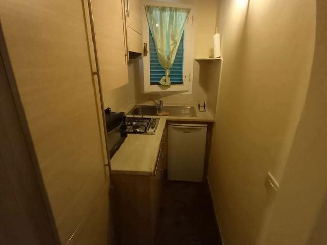 Appartamento in via delle cave 4, Livorno, LI