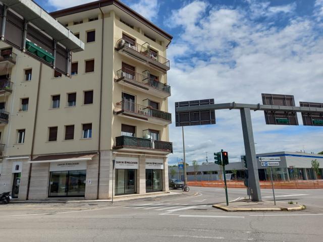 Appartamento in Via dell'Esperanto 12, Verona, VR