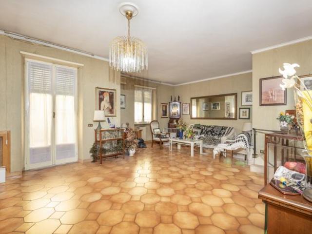Appartamento in Via Emilio Lepido