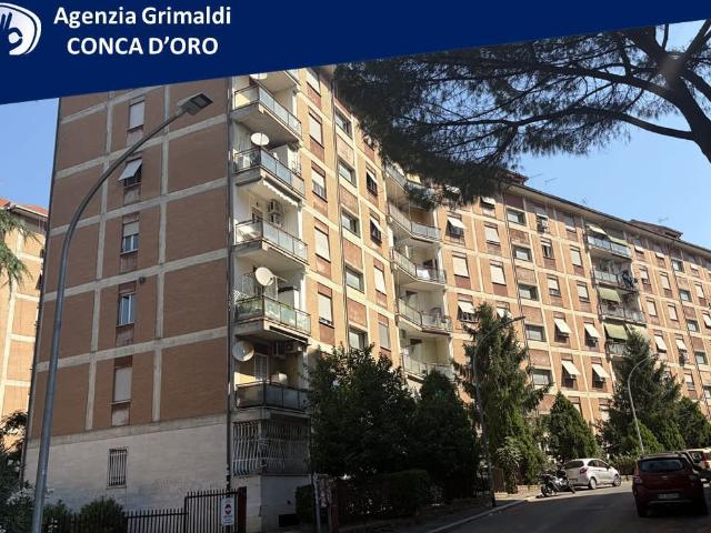 Appartamento in Via Filippo Cesare Annessi 32, Roma, RM