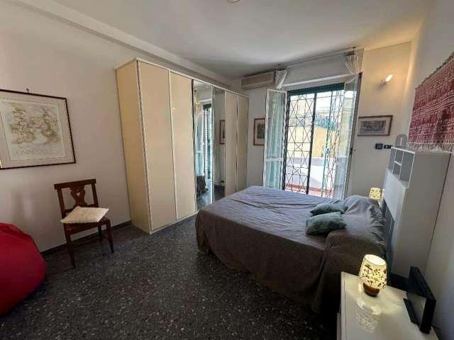 Appartamento in Via Gian Luca Squarcialupo, Roma