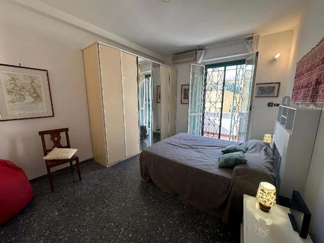 Appartamento in Via Gian Luca Squarcialupo, Roma
