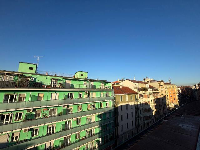 Appartamento in Via Grossich 30, Milano, MI