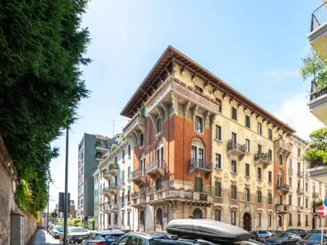 Appartamento in Via Podgora 1, Milano