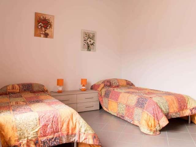Appartamento in Via Porretta, Milano, di 65 m² con 1 camera da letto