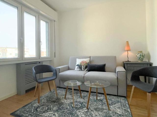 Appartamento in Via Privata Michele Faraday zona Famagosta, Barona