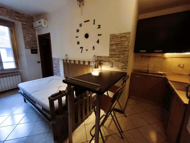 Appartamento in Via Quinto Romano 52, Milano, MI