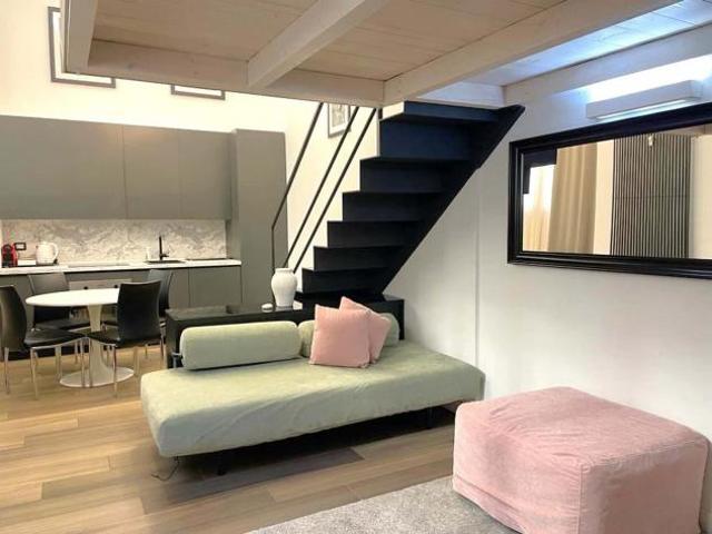 Appartamento in Via San Gregorio zona Milano Centrale