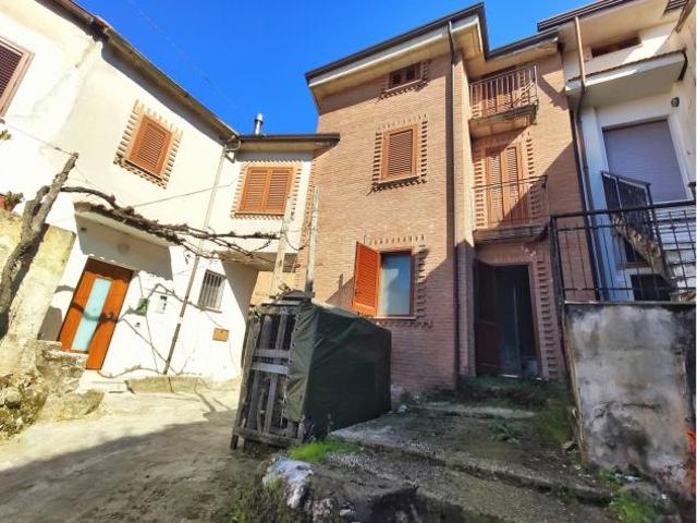 Appartamento in Via Sorbo Soprano