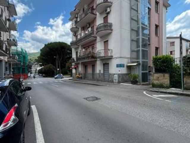 Appartamento in Viale Aceri