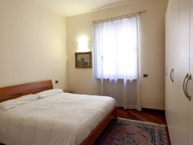 Appartamento in Vicolo Pomo D'Oro, Verona