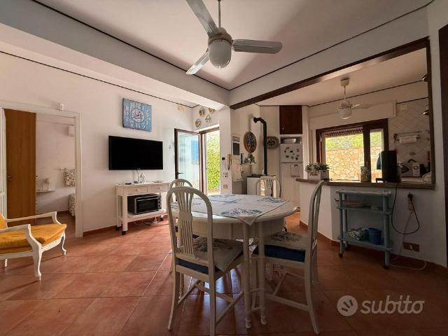 Appartamento in villa a pochi passi dal mare