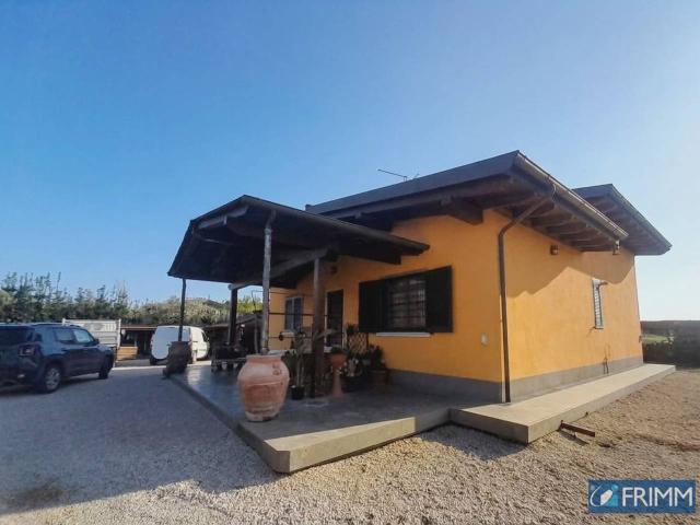 Appartamento in villa in vendita a Latina