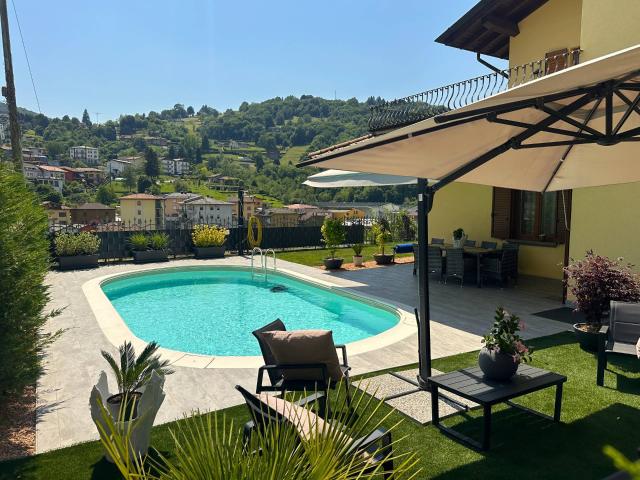Appartamento in villa in vendita a Leffe