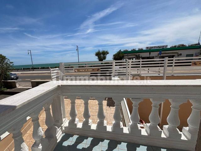 Appartamento in villa Lungomare Nazario Sauro 14, Centro, Minturno