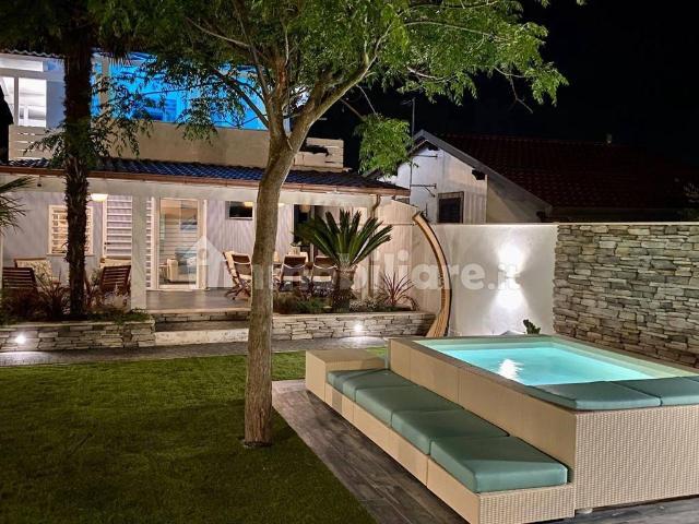Appartamento in villa Strada Isola delle Correnti 34, Lido di Foce Verde, Latina