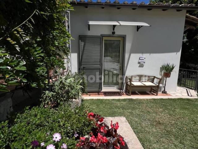 Appartamento in villa Strada Sant'Angelo 85, Soriano nel Cimino
