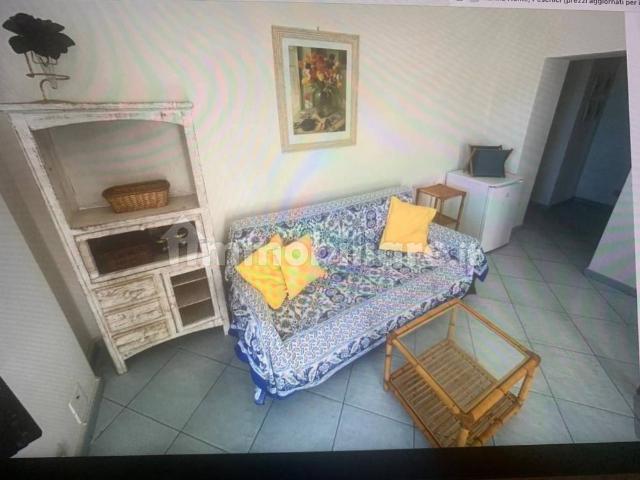 Appartamento in villa via Marina 76, Peschici
