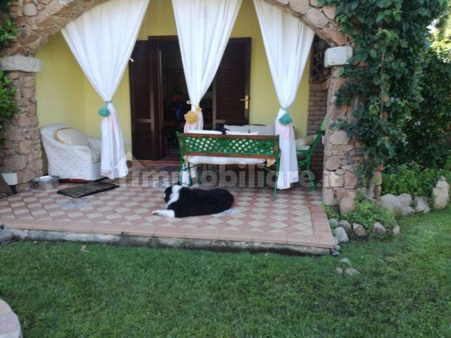 Appartamento in villa via Aggius, Centro, San Teodoro