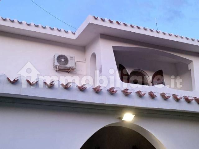 Appartamento in villa via Andrea Doria 11, Porto Columbu Perd Sali, Sarroch