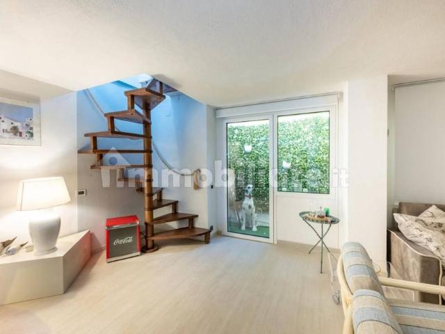 Appartamento in villa via dei Gerani 19, Sant'Ambrogio, Varazze