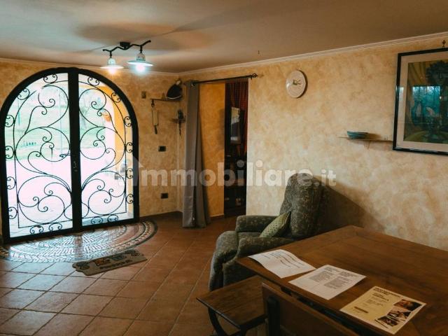 Appartamento in villa via della Macchia, Centro, Trevignano Romano