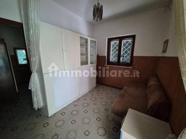 Appartamento in villa via Lago Piatto 33, Bagnara Destra Volturno, Castel Volturno