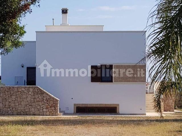 Appartamento in villa via Litoranea 5, Salve
