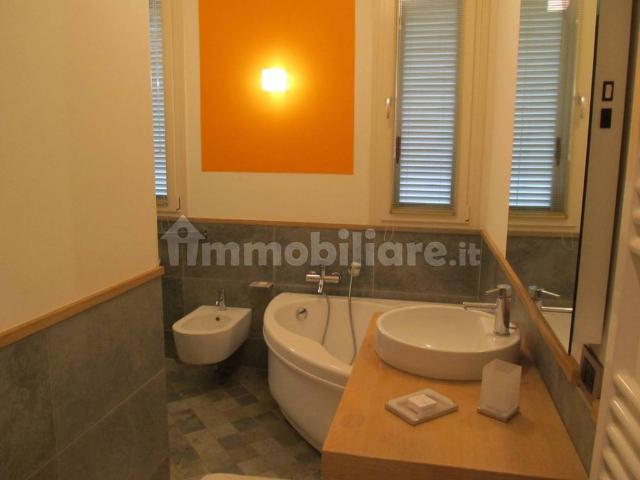 Appartamento in villa via Pietro Mascagni, Centro, Forte dei Marmi