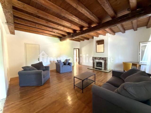 Appartamento in villa via Roma 1, Dosson, Casier