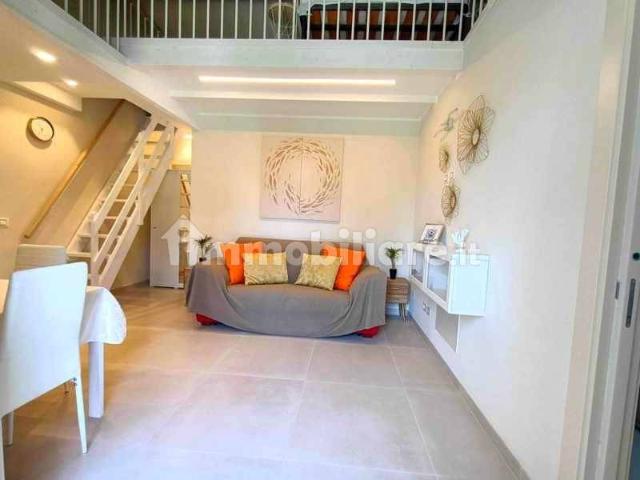 Appartamento in villa via SS16 Sud, Vasto Marina, Vasto