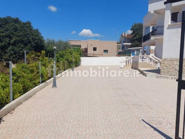Appartamento in villa viale del Rosmarino, Monti D'Arena Bosco Caggione, Pulsano
