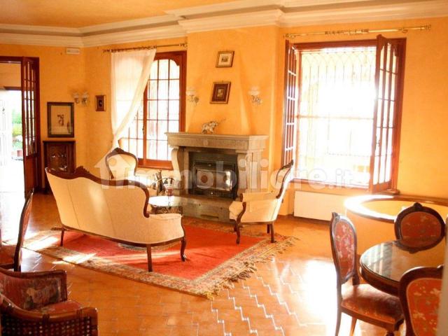 Appartamento in villa viale Ercole Consalvi, Frascati