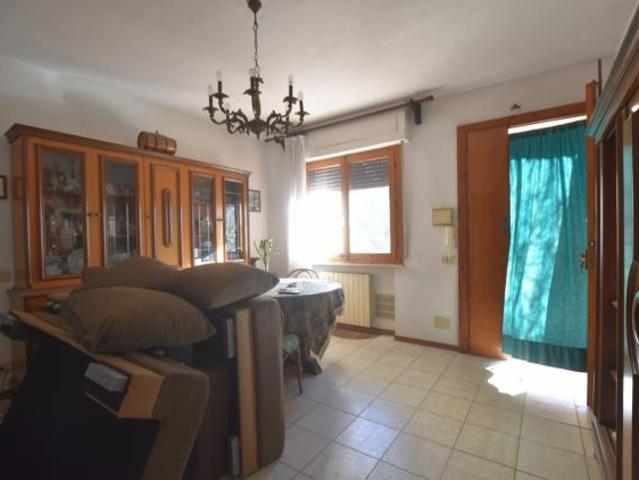 APPARTAMENTO INDIPENDENTE di 4 vani e di 90 mq MONTAIONE rif. MS 101