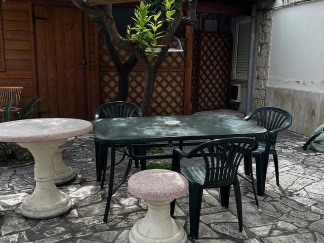 APPARTAMENTO INDIPENDENTE in AFFITTO a ROSETO DEGLI ABRUZZI Lungomare di 4 vani