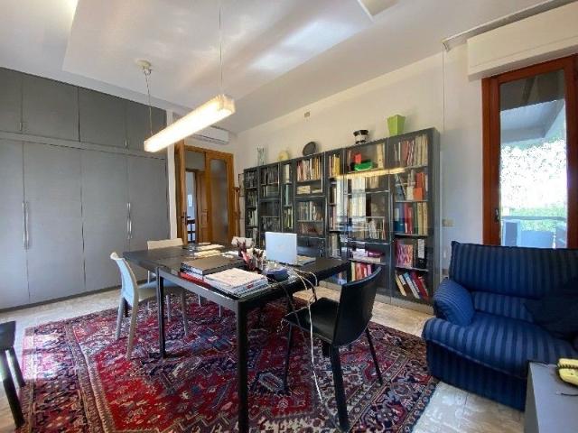 APPARTAMENTO INDIPENDENTE in VENDITA a EMPOLI di 5 vani