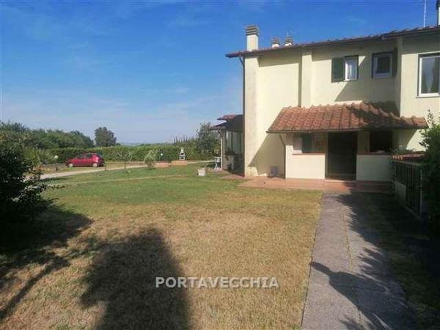 APPARTAMENTO INDIPENDENTE in VENDITA a GROSSETO di 7 vani