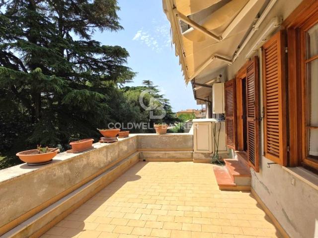 Appartamento indipendente in vendita a Montalto di Castro, Montalto di Castro