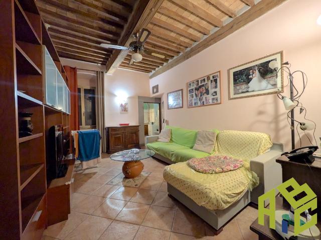 APPARTAMENTO INDIPENDENTE in VENDITA a SANTA LUCE Santa Luce di 5 vani
