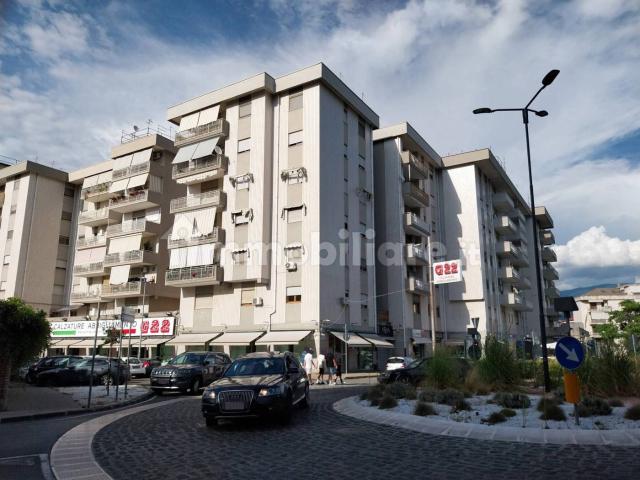 Appartamento ottimo stato, Centro, Cosenza