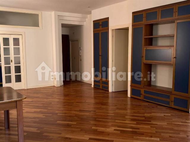 Appartamento ottimo stato, Centro Storico, Modena