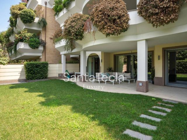 Appartamento ottimo stato, piano terra, Centro, Arese