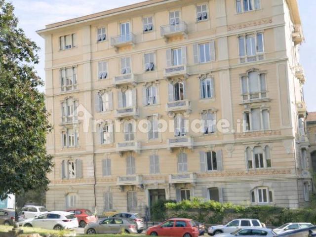 Appartamento ottimo stato, primo piano, Colli, La Spezia