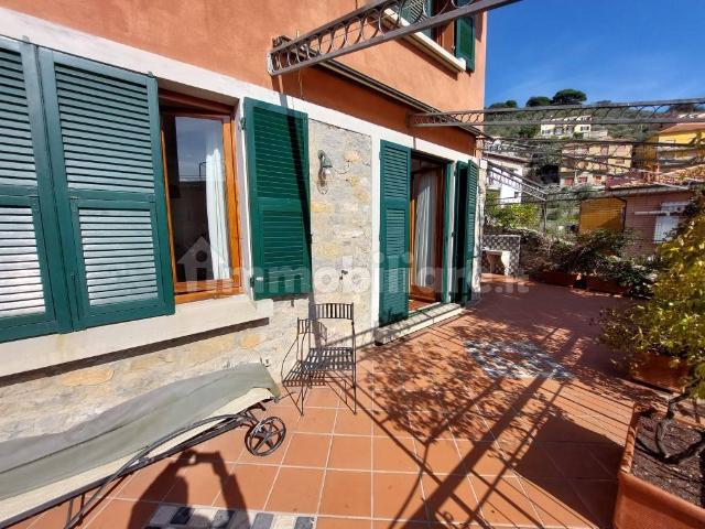 Appartamento ottimo stato, su più livelli, Centro, Portovenere