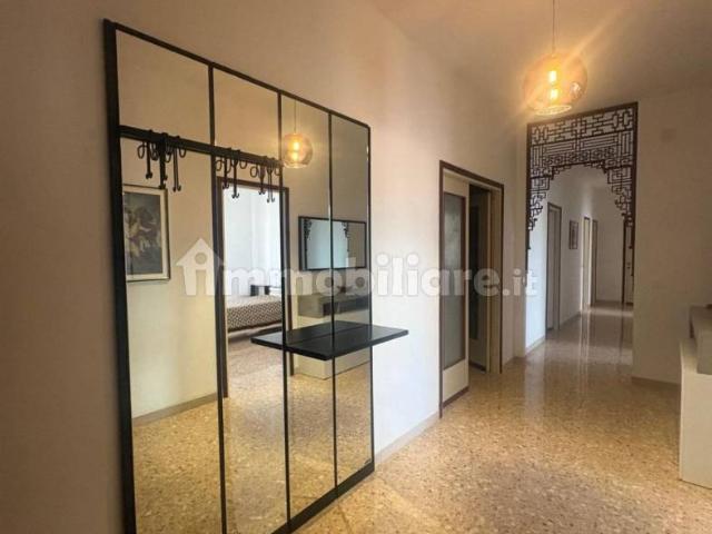 Appartamento ottimo stato, terzo piano, Novoli, Firenze