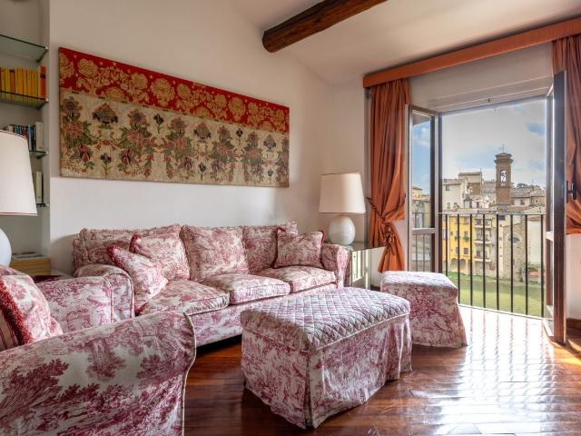 Appartamento Lungarno Acciaiuoli, 18, Firenze