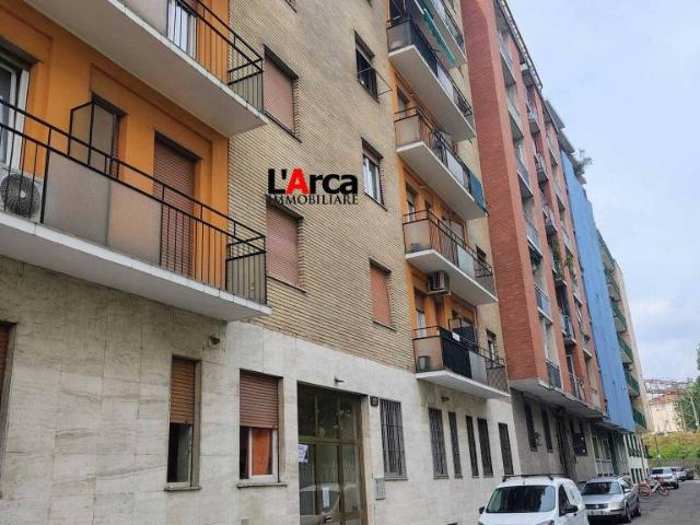 Appartamento MONOLOCALE in affitto a Milano Mi